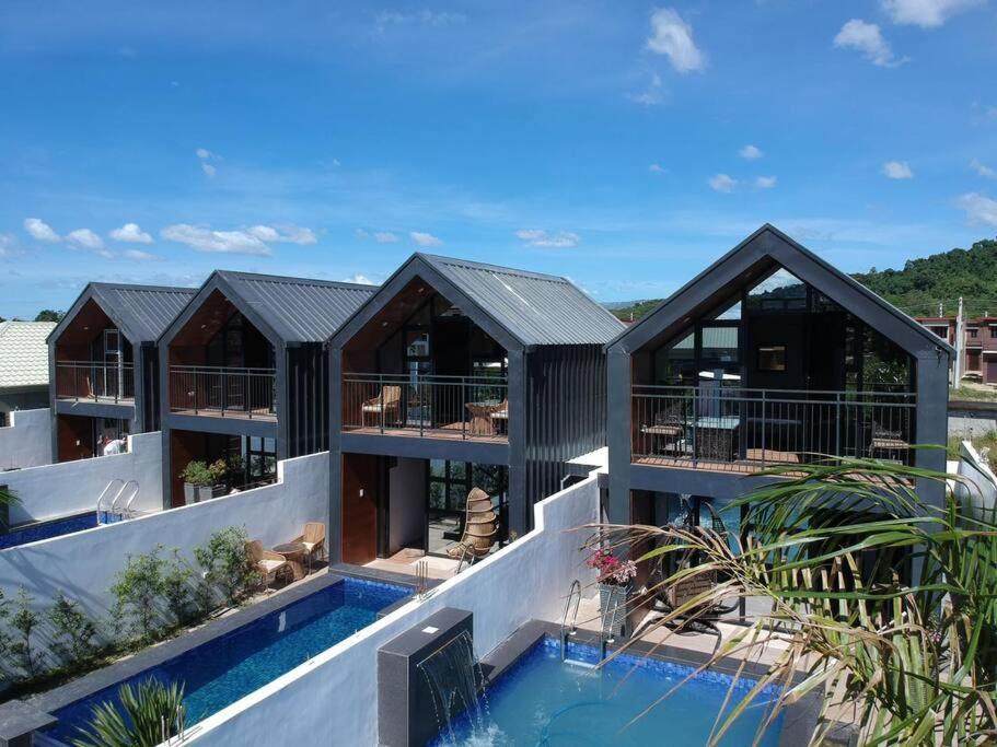 Hidden Haven Subic Villa W/ Infinity Pool Экстерьер фото