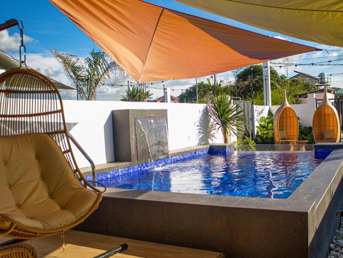 Hidden Haven Subic Villa W/ Infinity Pool Экстерьер фото