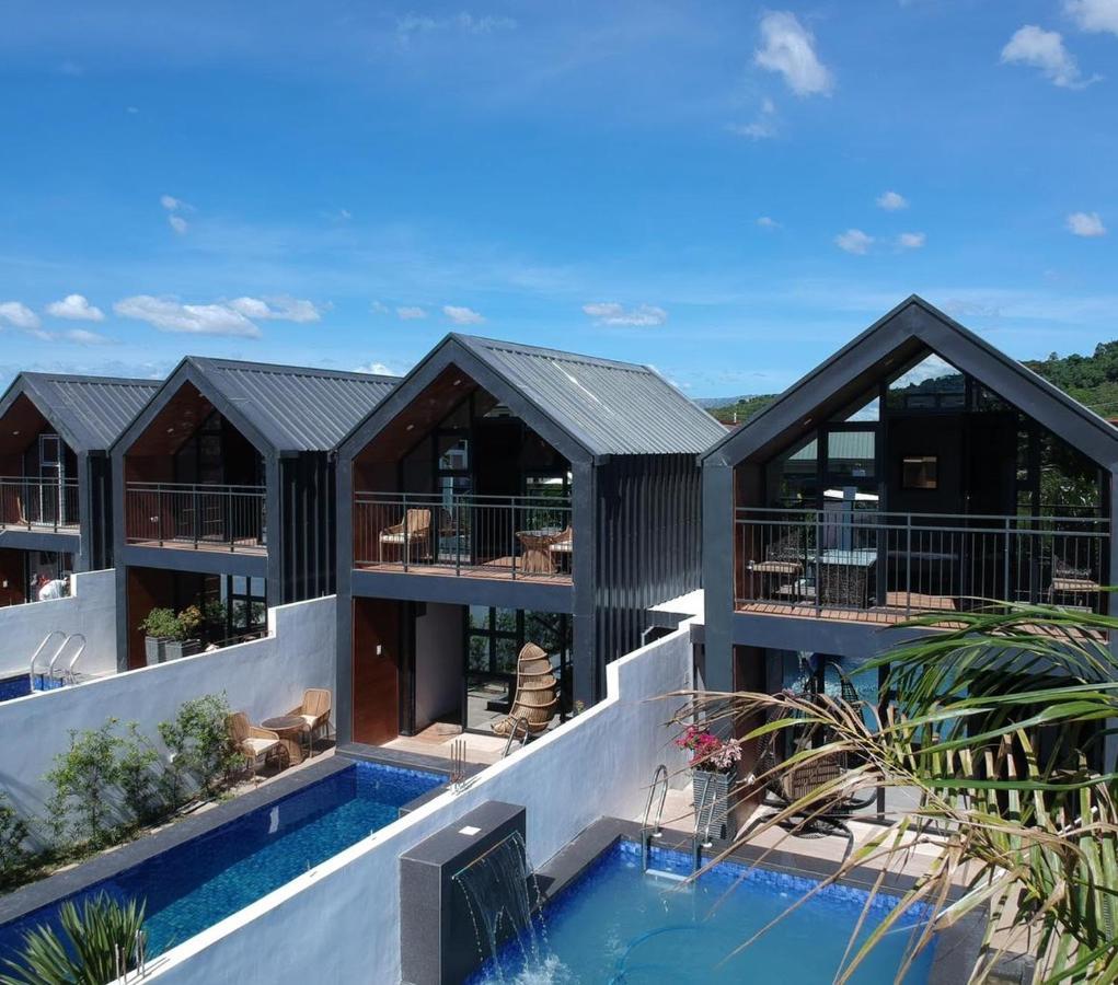 Hidden Haven Subic Villa W/ Infinity Pool Экстерьер фото
