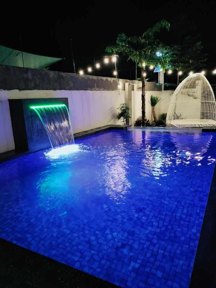 Hidden Haven Subic Villa W/ Infinity Pool Экстерьер фото